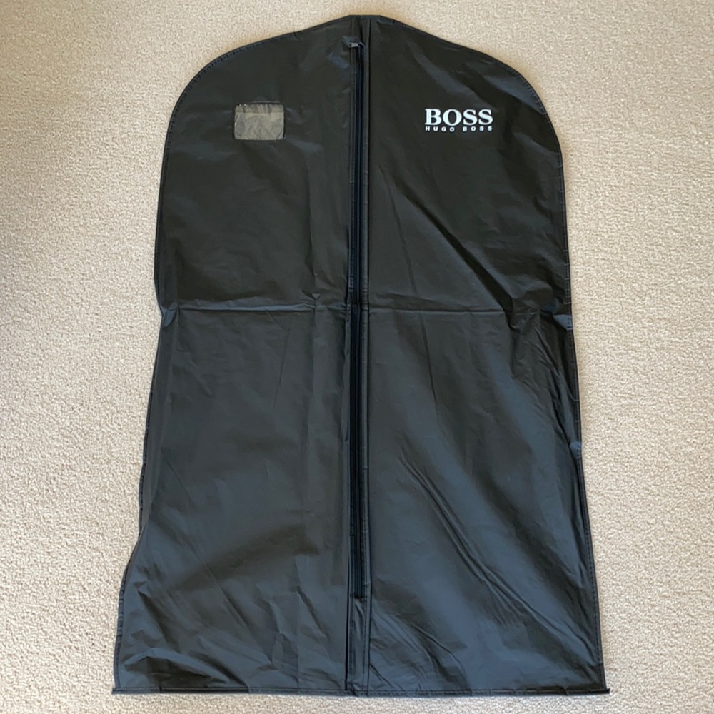 Hugo Boss black garment bag